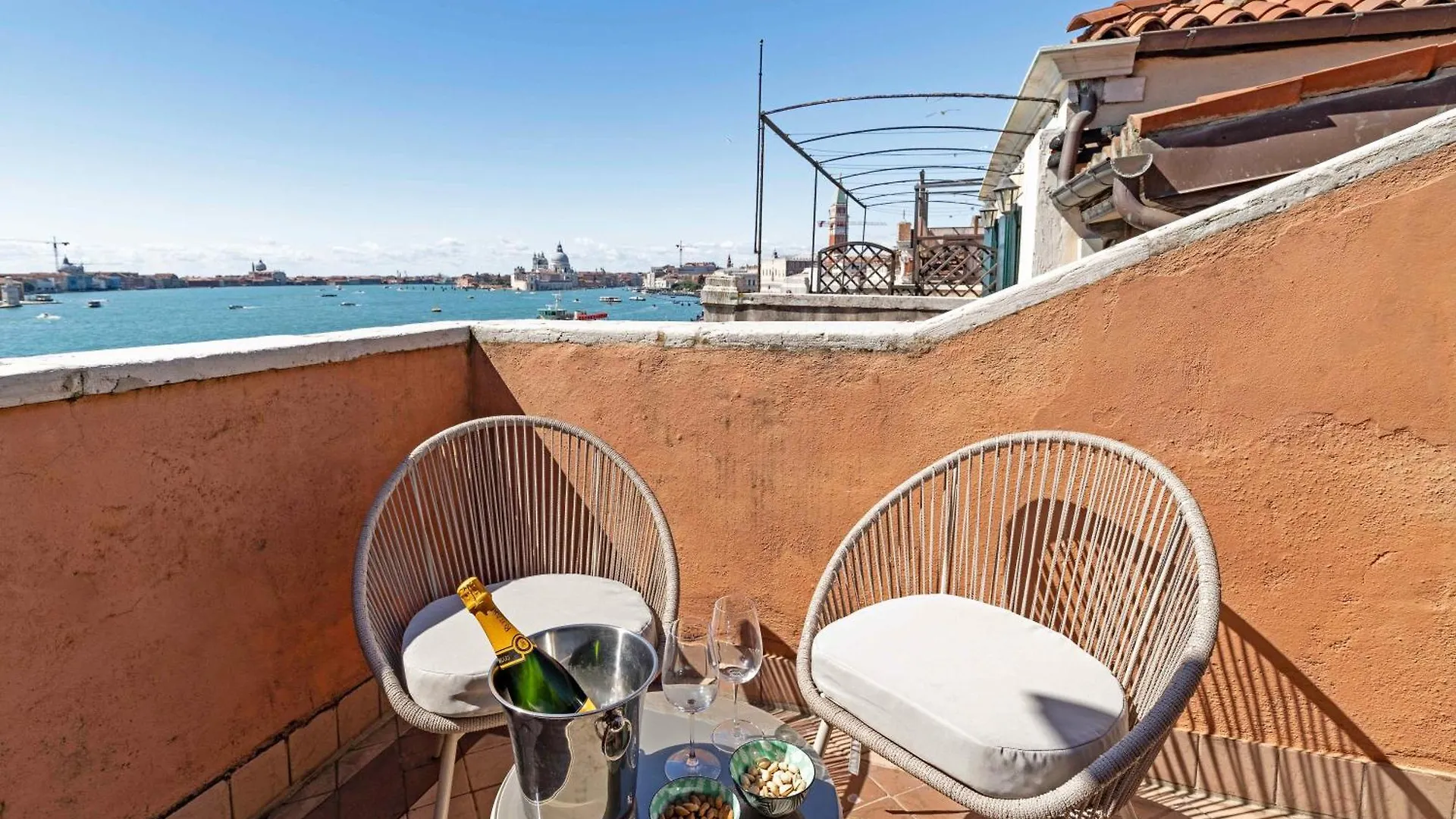 San Giorgio View Apartment With Terrace R&R Venetië 0*,  Italië