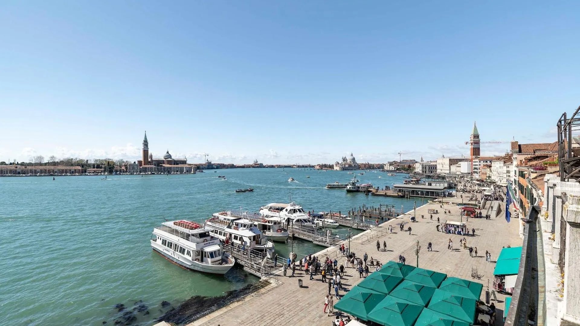 San Giorgio View Apartment With Terrace R&R Venetië